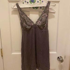 Cosabella NWOT nightie, nightgown, lace and jersey, s Large, gray, floral
